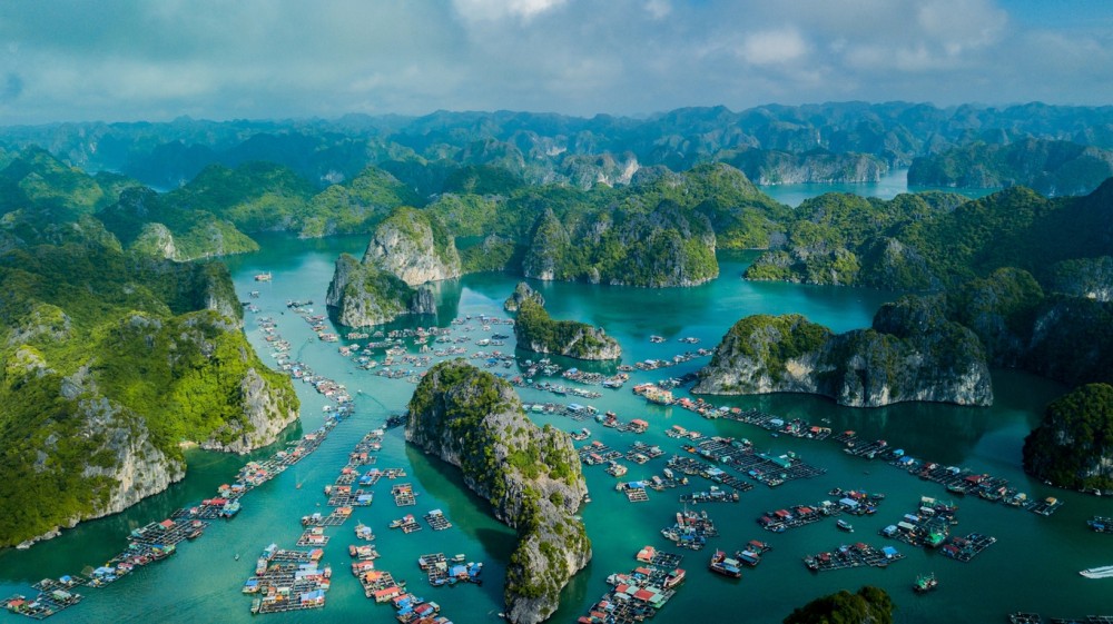 Vịnh Lan Hạ - Hạ Long Bay