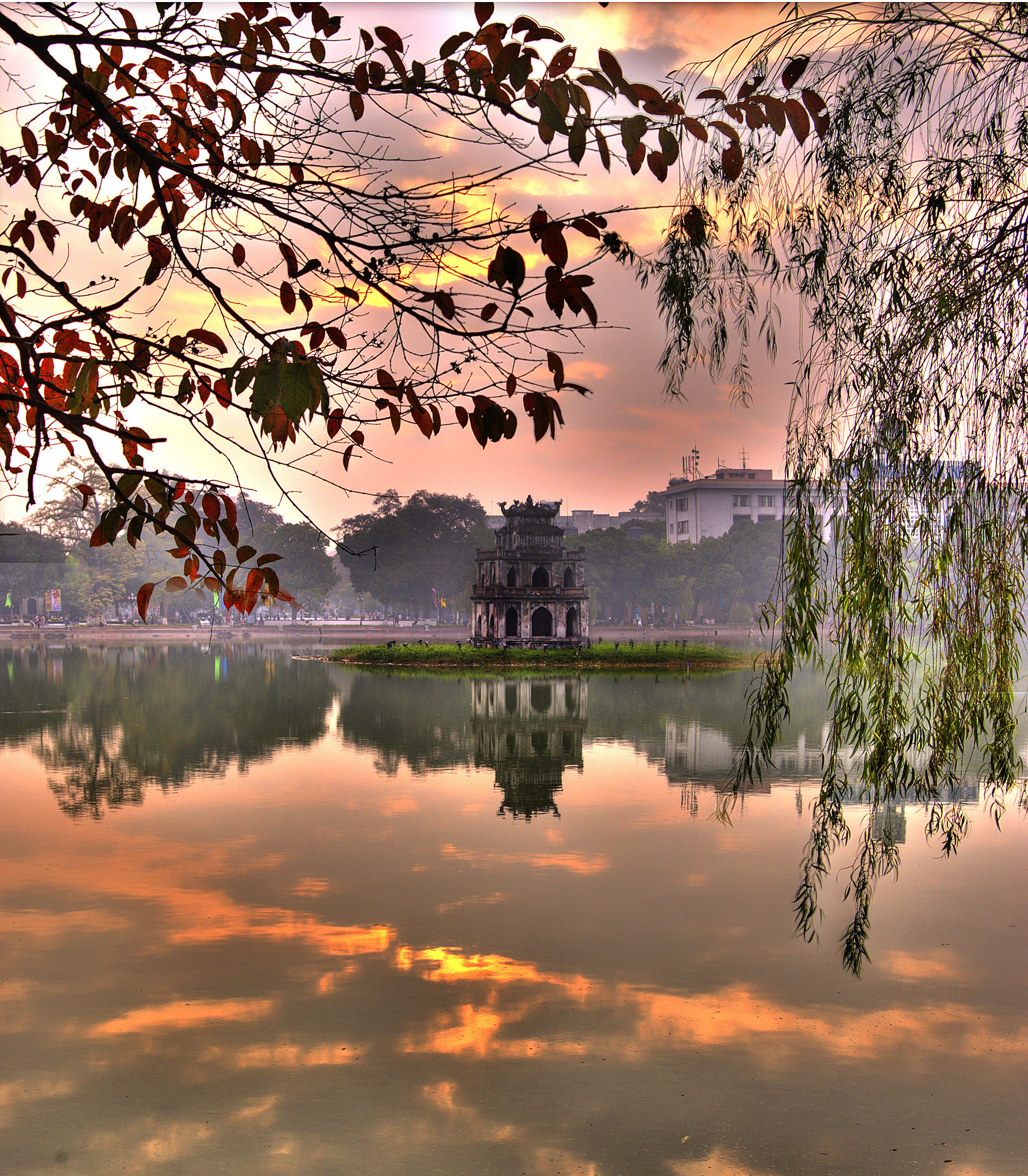 Hành trình tìm về nguồn cội: Hà Nội - Hạ Long - Ninh Bình - Bái Đính - Tràng An - Chùa Địa Tạng Phi Lai Tự - Quần thể Tam Chúc