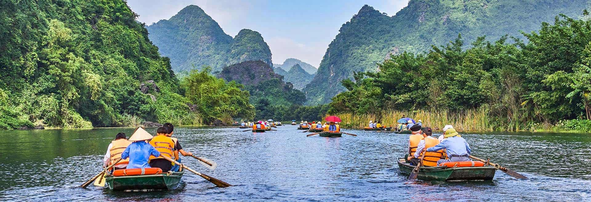 Hành trình tìm về nguồn cội: Hà Nội - Hạ Long - Ninh Bình - Bái Đính - Tràng An - Chùa Địa Tạng Phi Lai Tự - Quần thể Tam Chúc